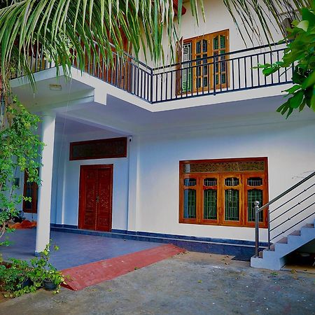Columbus Villa Джафна Экстерьер фото